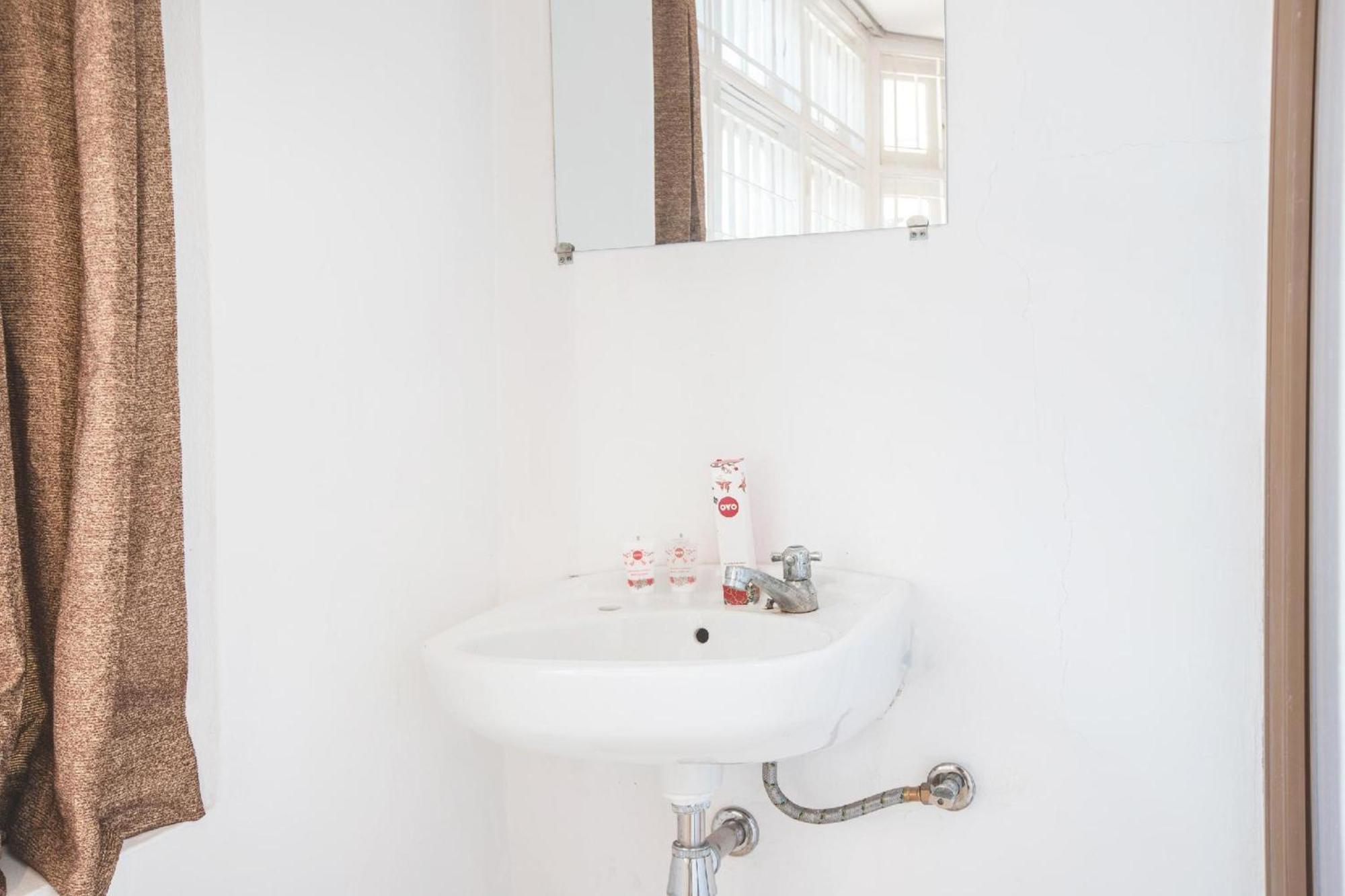 Capital O 332 Residence G17 Kemang Cakarta Dış mekan fotoğraf