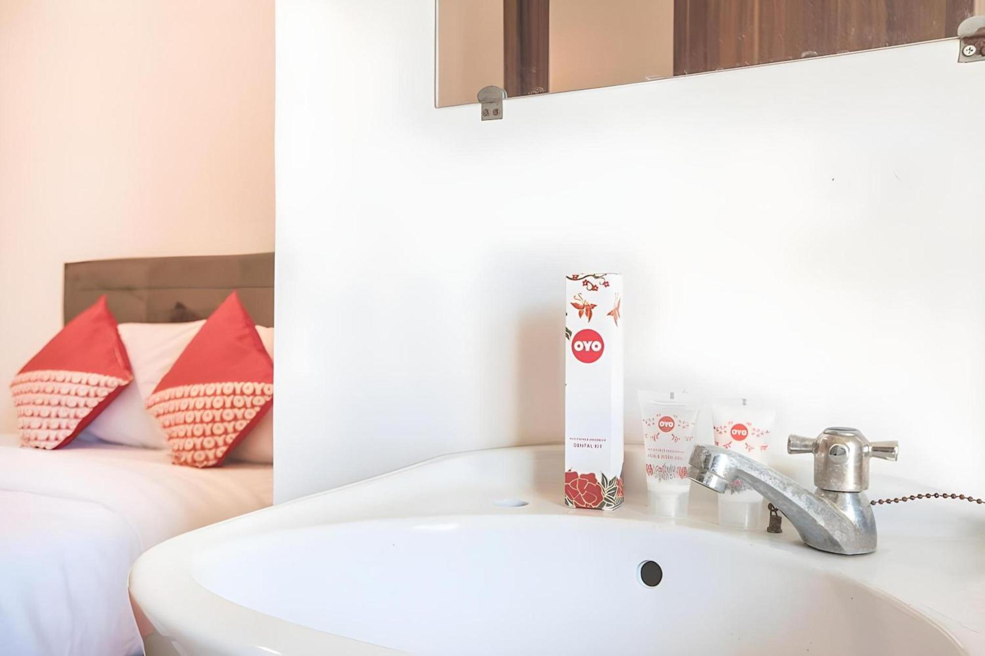Capital O 332 Residence G17 Kemang Cakarta Dış mekan fotoğraf